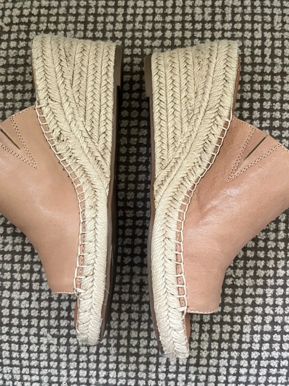Lucky Brand  leather slide wedge Women's 8